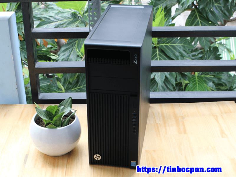 HP Workstation Z440 Xeon E5-2678v3 2.50Ghz/メモリ32GB/SSD 160GB/NVIDIA Quadro K4000/Win10 Pro