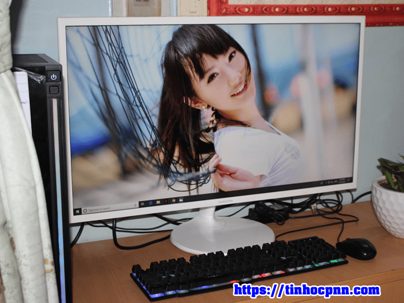 Màn hình Samsung 32 inch full HD HDMI S32F351FU 6