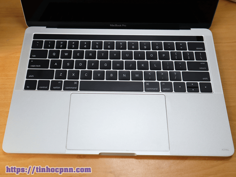 Macbook Pro 2016 MLVP2 Touch Bar full box đẹp 99% macbook cu gia re tphcm 3