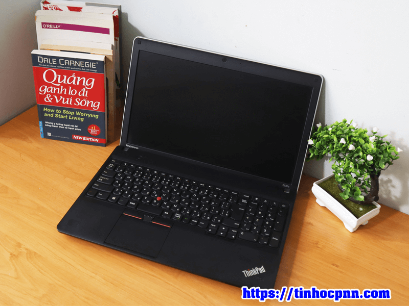 Laptop Lenovo E530c core i5 gen 3 ram 4G SSD 120G laptop van phong gia re hcm 3